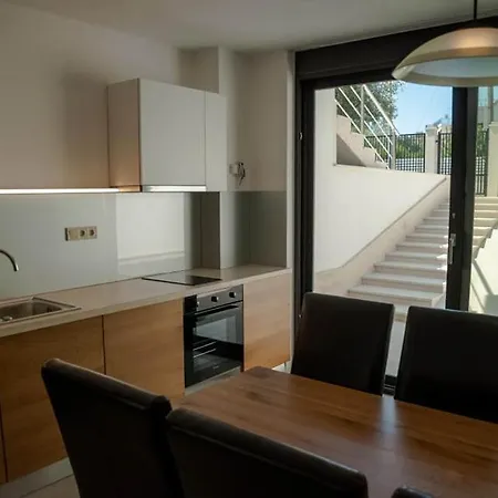 Calypso * PalaiónTsiflíkion